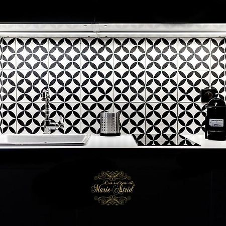 Les Secrets De Marie-Astrid, Suite Love Room Bordeaux Exterior foto